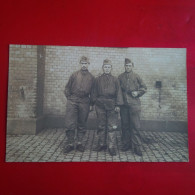 CARTE PHOTO SOUVENIR DE MAYENCE SOLDATS - Altri & Non Classificati