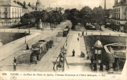 TOURS LA PLACE DU PALAIS DE JUSTICE - Tours