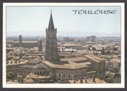 100567/ TOULOUSE, Panorama Avec La Basilique Saint-Sernin - Toulouse