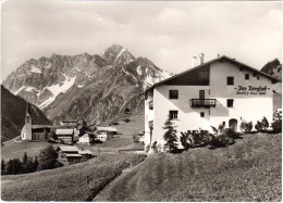 Österreich, Kl. Walsertal, Hirschegg Hotel Berghof, 1959 Gebr. Sw-AK  - Autres & Non Classés