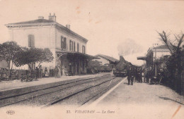 83 / VIDAUBAN / LA GARE / INTERIEUR / TRAIN  / TRES JOLIE CARTE / ELD 33 - Vidauban