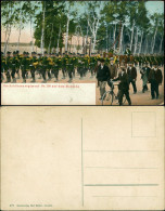 Schützenregiment No. 108 Auf Dem Marsche, Zivilist Mit Fahrrad 1912 - Sonstige & Ohne Zuordnung