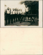 Foto  Turnerschaft Am Barren  Sport Turnen GUT HEIL LUdwig Jahn 1924 Privatfoto - Autres & Non Classés