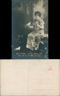 Ansichtskarte  Fotokunst Frau Mit Tauben Täubchen Soll Dir Kunde Geben 1910 - Personaggi