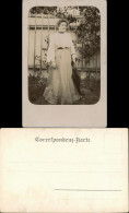 Fotokunst Frühe Echtfoto-Aufnahme Frau Correspondenz-Karte 1900 Privatfoto - Personnages