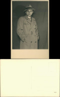 Fotokunst Fotomontage Echtfoto Mann Pose Mit Hut U. Mantel 1940 Privatfoto - Personen
