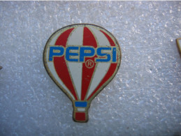 Pin's Montgolfière PEPSI - Montgolfières