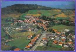 Carte Postale 07. Coucouron  Terrain De Football Et Les Tennis  Vue D'avion   Très Beau Plan - Andere & Zonder Classificatie