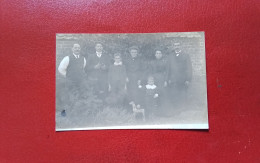 62 - DOURGE - CARTE PHOTO  - " PHOTO DE FAMILLE , ENFANT + CHEVAL EN BOIS , JOUET " - - Autres & Non Classés