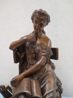 Belle Statuette Regul - LA LECTURE - Femme Assise Signé DORIO Parfait état Haut 28 Cm Poids 2 Kg 4 - Metaal