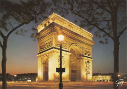 *CPM - 75 - PARIS  - Arc De Triomphe Illuminé - Triumphbogen