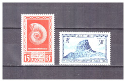 ALGERIE  . N °  297 / 298  . PAIRE   GEOLOGIE  . NEUVE   ** . SUPERBE . - Unused Stamps