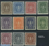 Austria 1922 Definitives 11v, Mint NH, Nature - Owls - Unused Stamps