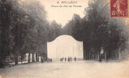 P-24-Mi-Is-2881 : MAULEON. PLACE DU JEU DE PAUME. FRONTON - Mauleon Licharre