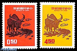 Taiwan 1972 Year Of The Ox 2v, Mint NH, Nature - Various - Cattle - New Year - Nouvel An
