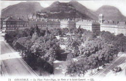 38 - GRENOBLE -  La Place Victor Hugo - Les Forts Et Le Saint Eynard - Grenoble