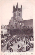 29 - Finistere -  QUIMPERLE - La Place Et L'église Saint Michel - Quimperlé