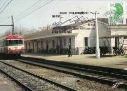 69 - LYON - VAISE - La Gare S.N.C.F - Autorail En Gare - Cachet Club Philathelique - Other & Unclassified