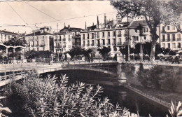66 - PERPIGNAN - Le Pont Sur La Basse Et Place Arago - Perpignan