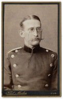 Carte De Visite 1887 - Karl Meckes ULM - Homme, Officier De L'armée Prussienne, Moustache, Pince-nez, Nom Au Verso / CDV - Personas Anónimos