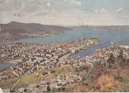 NORG172 --    BERGEN  --   FRA SKANSEMYREN  --  1954 - Norvegia