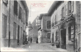 CALMONT - La Rue De La Poste   Edition Labouche Frères - Sonstige & Ohne Zuordnung