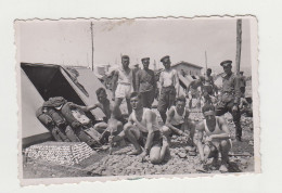 Ww2 Bulgaria Bulgarian Military Soldiers, Military Field Bivouac Camp Scene, Vintage Orig Photo 8.5x5.7cm. (33814) - Guerra, Militari