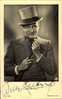 CPA Schauspieler Willy Fritsch, Portrait, Zylinder, Ross Verlag 8111 1, Autogramm - Other & Unclassified