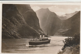 NORG177 --    IM FJORD  --  DEUTSCHE SCHIFFSPOST   ,, KRAFT DURCH FREUDE ,,  SEE - REISEN MIT ,,MONTE OLIVIA ,,--   1935 - Norway