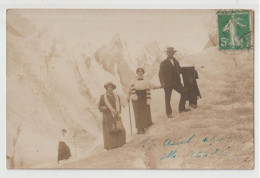 CARTE PHOTO ALPINISME : RANDONNEE EN MONTAGNE - SOUVENIR DE LA MER DE GLACE EN 1910 - ESCALADE - Z 2 SCANS Z- - Alpinisme