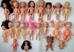 Lote De 21 Pequenas Bonecas Sem Roupa - Dolls