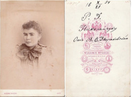 Photo Cabinet Portrait. Girl With A Bow On Her Neck.  Kiev - Anonymous Persons