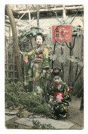 CHINE - 2 Jolies Femmes Dans Leur Costume Du Pays. Circulée En 1908 Au Départ De Tien Tsin D' Un Militaire . . . . - Chine