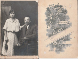 Photo Cabinet Portrait. Man And Woman With Handbag. Odessa - Anonyme Personen