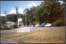 Mayotte Dzaoudzi Photo De 1987 Rond Point Face Entrée Du DLEM - Places