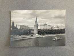Moscow View Of The Kremlin  Postale Postcard - Rusland