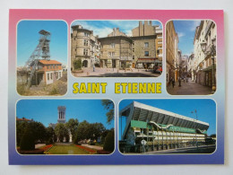 SAINT ETIENNE (42/Loire) - Stade Geoffroy Guichard (football , Stade ASSE) , Place Et Rue Avec Commerces, Puits Couriot - Soccer