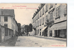 OLORON SAINTE MARIE - La Mairie Et L'Avenue De La Halle - Très Bon état - Oloron Sainte Marie