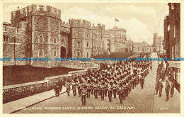 R659000 Guard Leaving Windsor Castle. Showing Henry VIII Gateway. Valentine. Pho - World