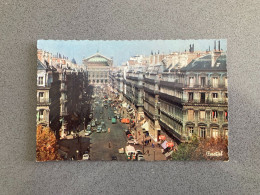 Paris Avenue De L'Opera Carte Postale Postcard - Sonstige & Ohne Zuordnung