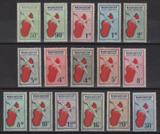Madagascar - PA N°25 à 40 - * Neuf Avec Trace De Charniere - Cote 18€ - Unused Stamps