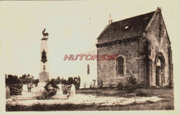 CPA SAINT VAAST LA HOUGUE - MANCHE - MONUMENT DES SOLDATS ET CHAPELLE DES MARINS - Saint Vaast La Hougue