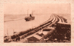 CPA - PORT-SAÏD - Paquebot Passant Le Canal De Suez ...Edition Postcard Trust - Puerto Saíd