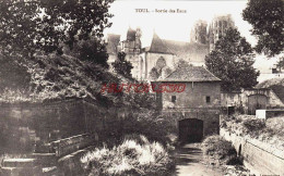 CPA TOUL - MEURTHE ET MOSELLE - SORTIE DES EAUX - Toul