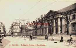 CPA REIMS - MARNE - RUE CARNOT - Reims