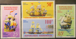 R2452/1866 - GABON - 1965 - POSTE AERIENNE - SERIE COMPLETE - N°32 à 35 NEUFS** - Cote (2024) : 16,00 € - Gabon