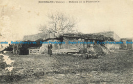 R659267 Bournand. Vienne. Dolmen De La Pierre Folle. Desaix - Monde