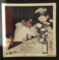 Couple Qui S'embrasse Photos Kodak - Anonymous Persons