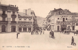 34 - CETTE - La Place Delille - Sete (Cette)