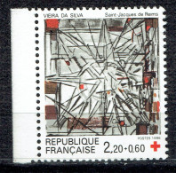 Au Profit De La Croix-Rouge : Vitrail De Vieira Da Silva De L'église Saint-Jacques De Reims (timbre De Carnet) - Ungebraucht